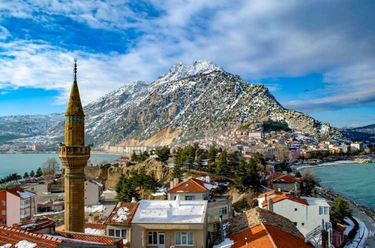 <p><strong>42- Isparta</strong></p>
<p><strong>100.06</strong></p>