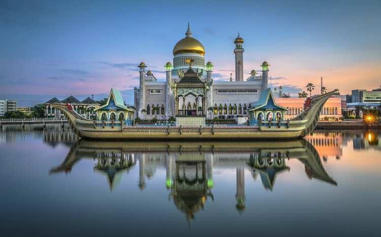 <p><strong>BRUNEİ</strong></p>
<p>30 gün vizesiz.</p>