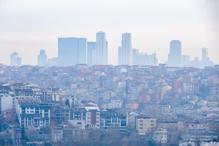 <p>Dolayısıyla Bakan Tunç'un açıklaması, "böyle bir karar alındığı" yönünde değil, "böyle bir beklentisinin olduğu" yönündedir"</p>