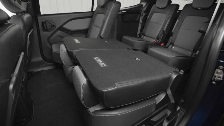 <p>Sahip olduğu 90 kW (120 hp) elektromotor ve 45 kWh batarya, Yeni Renault Kangoo E-Tech yüzde 100 Elektrikli’ye 285 km menzil (WLTP) sağlıyor.</p>