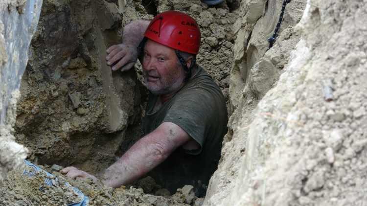 <p>Arslan'ın cansız bedeni Mehmet Akif Ersoy Çanakkale Devlet Hastanesi morguna kaldırıldı.</p>