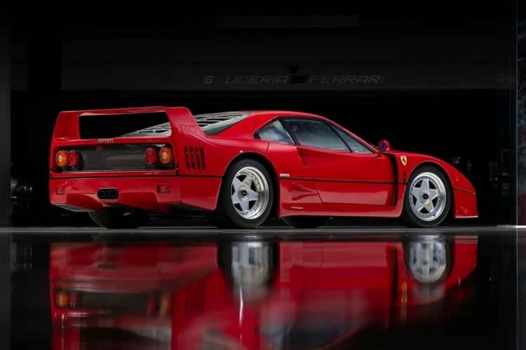 <p>1990 Ferrari F40</p>
