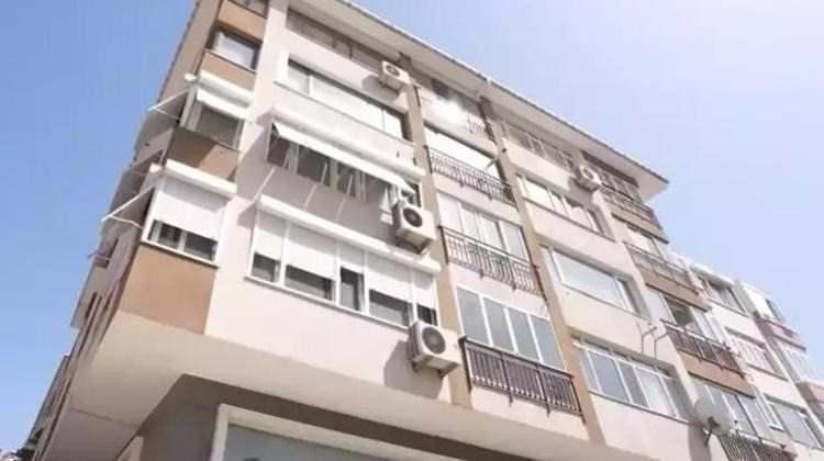 <p>Mehtap Yılmaz'ın evi bir hayli kalabalık evin her köşesinde farklı bir objeler görmek mümkün...</p>

<p> </p>
