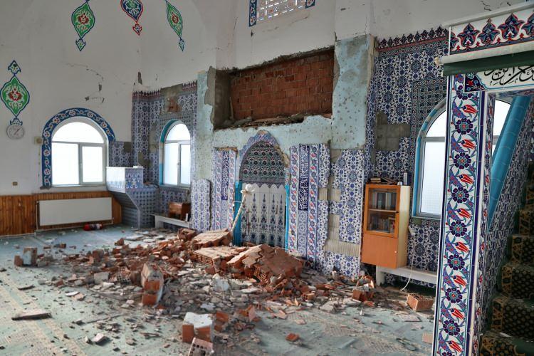 <p><strong>“Önümüzdeki 10 yılda Kuzey Anadolu Fay Hattı üzerinde 7.0 ila 7.5 civarında deprem beklemek yanlış olmaz”</strong><br />
</p>