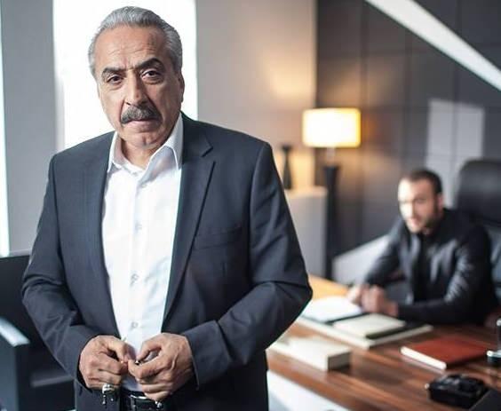<p><strong>Halil İbrahim Kalaycıoğlu ise, "Bu hediye ile beni mahcup etti. Sağ ol var ol" dedi.</strong></p>
<p> </p>