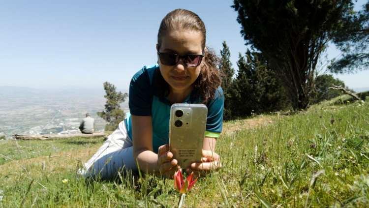 <p>Hamdi &Ouml;kl&uuml;'n&uuml;n eşi Nurcan &Ouml;kl&uuml; ise "Herkesi buraya gelip bu g&uuml;zellikleri g&ouml;rmelerini istiyorum" diye konuştu.</p>
