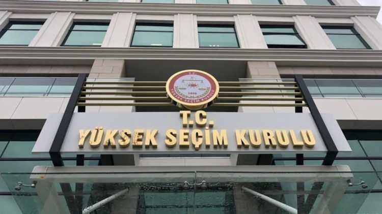 <p>YSK, BBP'nin Aksaray'ın Gülağaç ilçesi Gülpınar beldesi ve Erzurum'un İspir ilçelerinde seçimlerin iptaline yönelik başvurusunu ve Aksaray'ın Güzelyurt ilçesinde daha önce "seçimlerin yenilenmesi" yönünde alınan karara İYİ Parti'nin yaptığı itirazı da reddetti.</p>