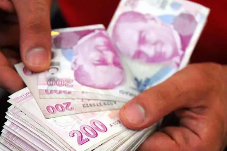 <p> </p>

<p>- Tahmini değeri 500.001 ile 2.500.000 arasında olan her bir arazi için ayrı ayrı 75 bin TL.</p>
