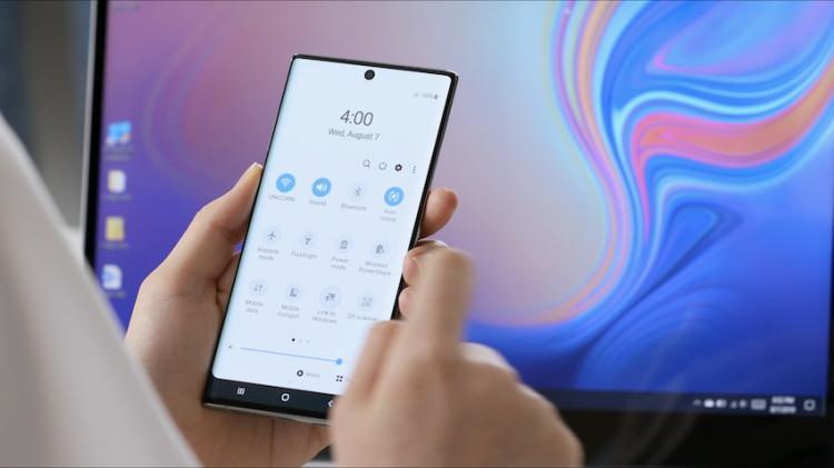 <p><strong>3) SAMSUNG GALAXY NOTE 10</strong></p>