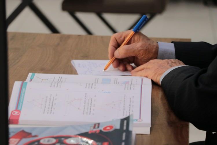 <p><strong>'MATEMATİĞE KARŞI BİR İSTEĞİM VAR'</strong></p>