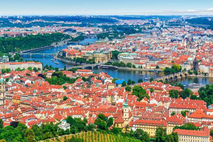 <p>PRAG (64)</p>

