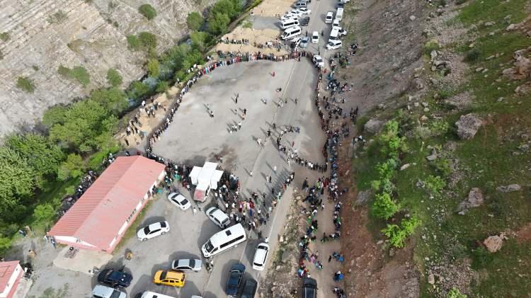 <p>Ferhat’ın ablası Çimen Aykut da Aurika Smirnov ile işaret ve çeviri programlarıyla anlaşabildiklerini söyleyerek, şöyle konuştu: </p>
<p> </p>