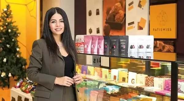 <p>Sıfır vizyon, sıfır iletişim, sıfır marka temsili. Bunu ceo yapan çikolatayı almak mı? Tövbe...</p>

