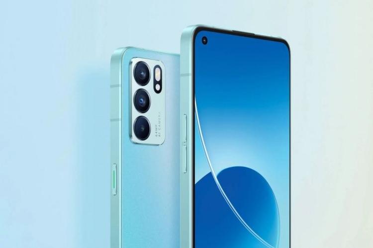 <p><strong>12)  OPPO RENO7</strong></p>
