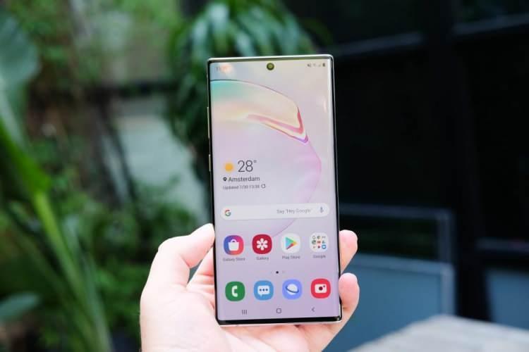 <p><strong>2) SAMSUNG GALAXY NOTE 10+</strong></p>