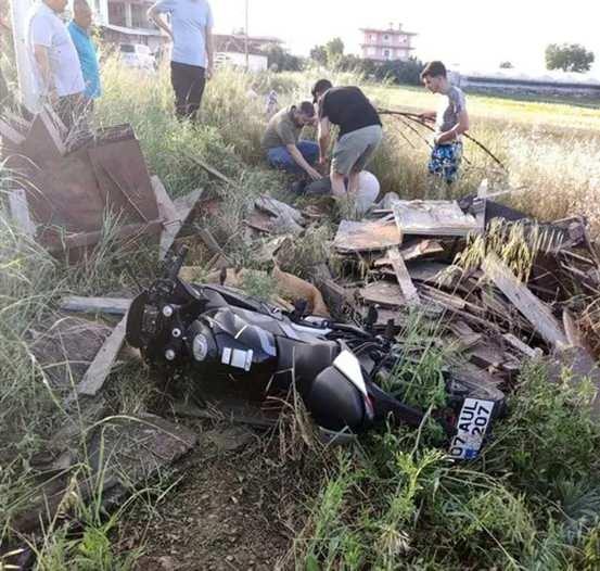 <p>Operasyonun ardından cenazesi Antalya Adli Tıp Kurumu'na gönderilen Umut Ötgüne bugün öğle vakti kılınacak namazın ardından Serik'te toprağa verilecek. Ötgüne'nin eşi Teybut Nur Çiftçi Ötgüne ise Serik Devlet Hastanesi'ndeki tedavisinin ardından taburcu oldu.</p>