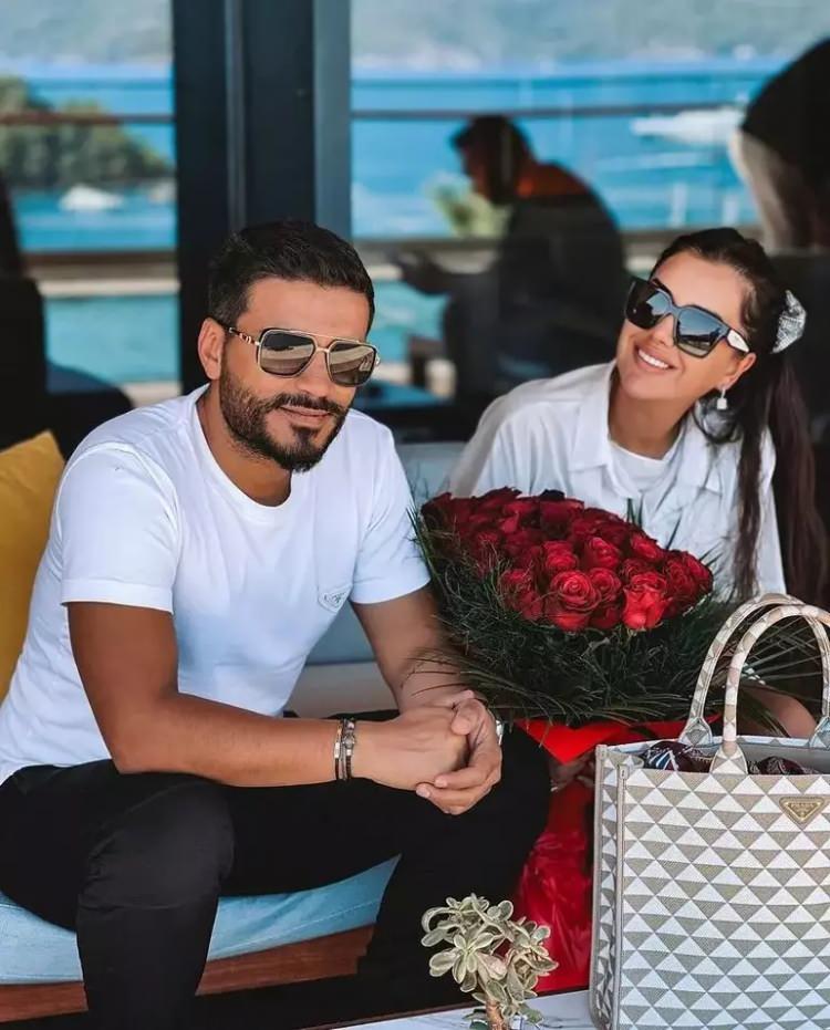 <p>Etrafa savurduğu paralarla tanınan Dilan Polat 7 aydır kara para aklamak', 'yasa dışı bahis çetesine üye olmak' gibi suçlardan cezaevinde. </p>