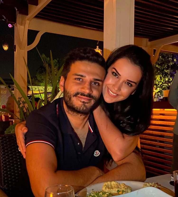 <p>&Ouml;te yandan tutukluluk devam kararını duyan Dilan Polat sinir krizi ge&ccedil;imiş, Polat &lsquo;Nida&rsquo; diye &ccedil;ığlık atarak duruşma salonundan jandarma ile ayrılmıştı.&nbsp;</p>
