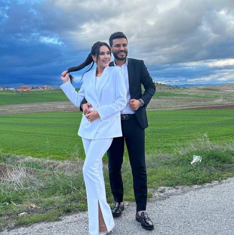 <p><strong>PSİKOLOJİK DESTEK</strong></p>

<p>Muayeneden sonra yeniden cezaevine g&ouml;nderilen Polat'a psikolojik tedavi uygulandığı &ouml;ğrenildi. Avukatı H&uuml;seyin Kaya, "B&uuml;y&uuml;k bir sinir krizi ge&ccedil;irip kendine zarar verdiği doğru. Bunu ne ile yaptığını bilmiyorum" dedi.</p>
