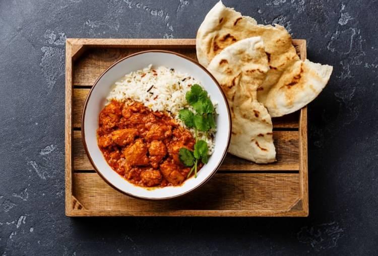 <p><strong>8. Chicken Tikka Masala</strong></p>
<p><strong>Hindistan</strong></p>