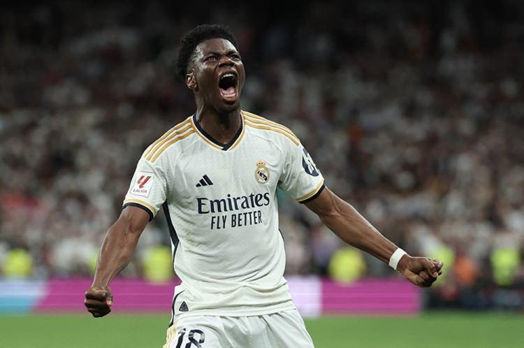 <p>* Orta saha: Aurelien Tchouameni (Real Madrid) 90 milyon euro</p>