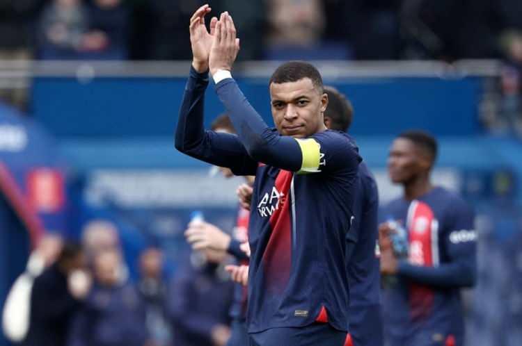 <p>* Forvet: Kylian Mbappe (PSG) 180 milyon euro</p>