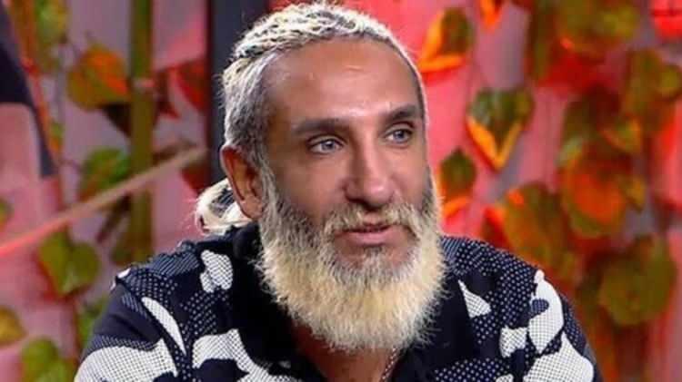 <p>Tarık Mengüç eğlenceli sosyal medya paylaşımlarıyla da sık sık gündem oluyor.</p>
<p> </p>