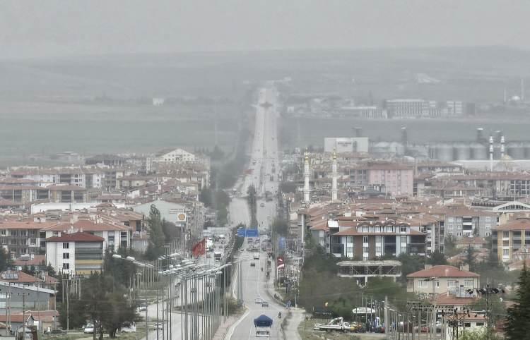 <p>&nbsp;Bu kamuoyunu ilgilendiren, daha &ccedil;ok kamuoyunu bilin&ccedil;lendiren ilk &ccedil;evre-sağlık problemi ilişkisi.</p>
