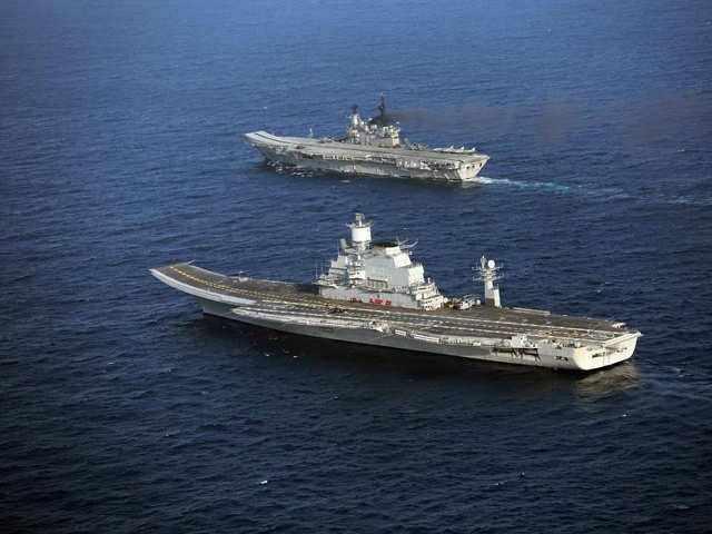 <p><strong>INS VIKRAMADITYA VE INS VIKRANT</strong></p>
