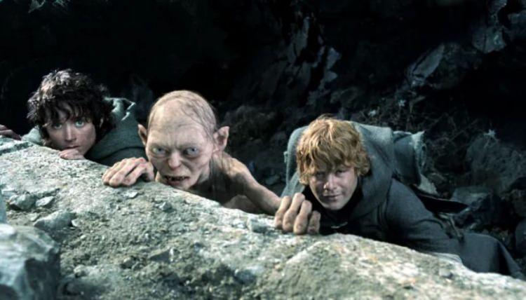 <p><span style="color:#800080"><strong>GOLLUM'UN FİLMİ GELİYOR</strong></span></p>

<p>Warner Bros Pictures, Yüzüklerin Efendisi'nin bir sonraki filminin serinin en tanınmış karakterlerinden biri olan Gollum'a odaklanacağını duyurdu.</p>
