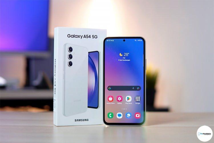 <p><strong>7)  SAMSUNG GALAXY A54</strong></p>
