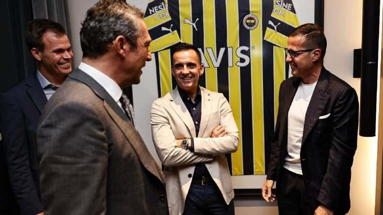 <p>Gelecek sezon İsmail Kartal ile yola devam etmek istemeyen ve yeni teknik direktör arayışlarına başlayan Fenerbahçe'de sportif direktör Mario Branco, Jose Mourinho ile temas kurdu.</p>