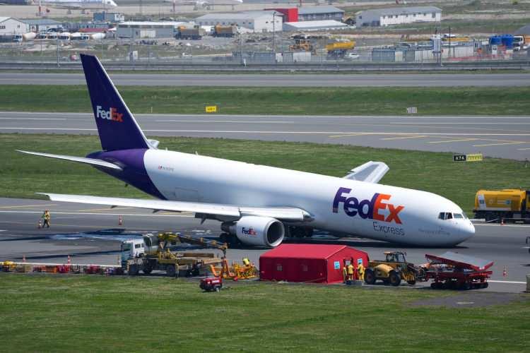 <p>Boeing'in en büyük tedarikçisi olan Spirit AeroSystems isimli fabrikanın eski çalışanı Santiago Paredes, firmayla ilgili çok önemli iddialarda bulundu</p>
