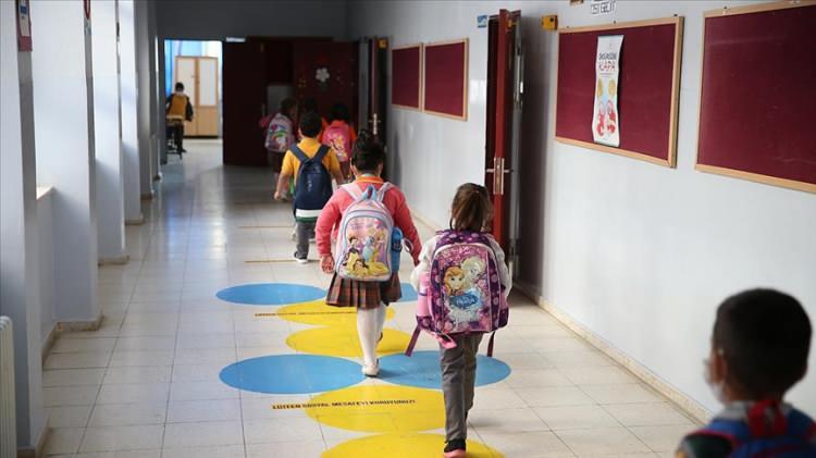 <p><strong>Teknoloji ve Tasarım 17 kontenjan: Taban puan 50</strong></p>

<p> </p>
