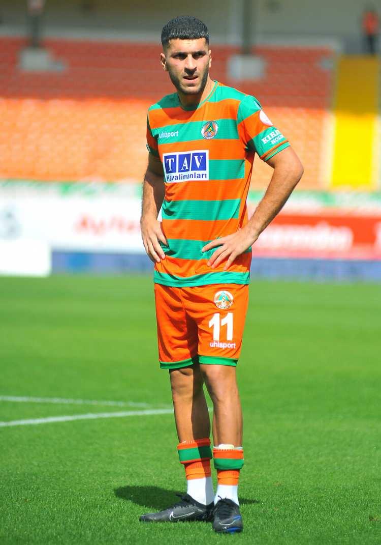 <p>Oğuz Aydın - Alanyaspor</p>
<p>33 maç - 12 gol</p>