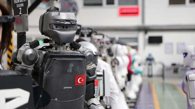<p>Türkiye ise 22 bin 735 robotla dünya genelinde en yüksek robot stokuna sahip 18'inci ülke konumunda bulunuyor. Çin 1 milyon 501 bin endüstriyel robotla dünya genelinde en fazla stoka sahip ülke.</p>
