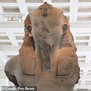 <p><span style="color:#B22222"><strong>EŞİ BENZERİ GÖRÜLMEMİŞ BİR ZENGİNLİK YAŞADI</strong></span></p>

<p> </p>

<p>Bir arkeolog tarafından 'gelmiş geçmiş en zengin adamlardan biri' olarak tanımlanan firavun, Mısır'a eşi benzeri görülmemiş bir refah ve uluslararası güç dönemi yaşattı.</p>

