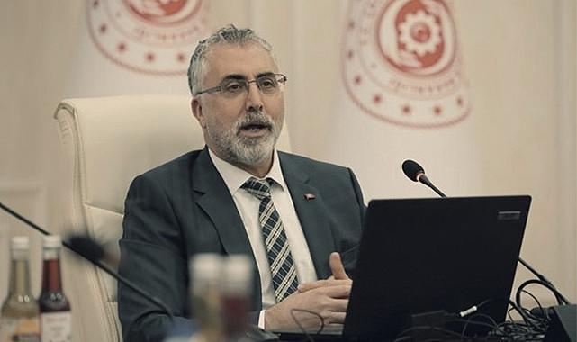 <p>Emekliler tüm illerde yer alan kamuya ait misafirhane, öğretmenevleri, sosyal tesis ve konukevlerinden tıpkı kamu görevlileri gibi yüzde 15 indirimli faydalanabilecek.</p>

<p>Sendikaların misafirhanelerinde ve sosyal tesislerinde emeklilerimize özel indirimler sağlanacak.</p>
