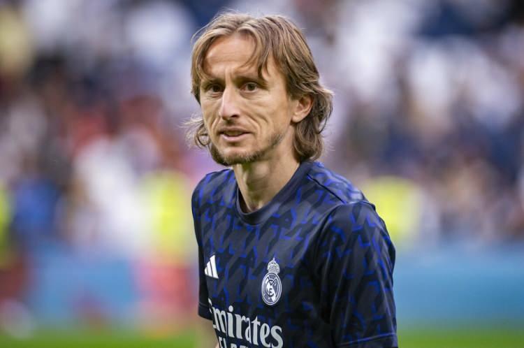 <p>İspanya LaLiga ekiplerinden Real Madrid'in efsane oyuncuları arasında gösterilen Luka Modric ile ilgili dikkat çeken bir iddia ortaya atıldı.</p>
