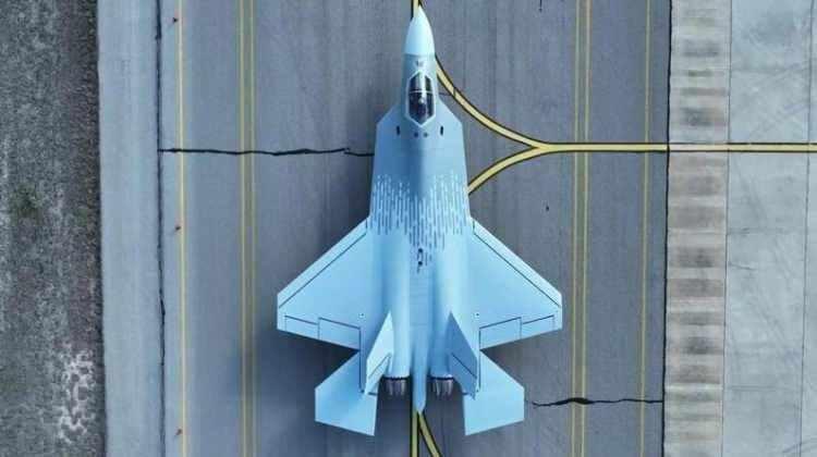 <p>Bu da KAAN'ın termal ısı açısından görünmezlik özelliğinde ABD yapımı F-35'ten daha başarılı olduğunu gösteriyor.</p>
<p> </p>