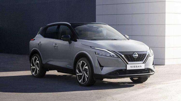 <p><span style="color:#B22222"><strong>NISSAN QASHQAI</strong></span></p>

<p> </p>

<p>Qashqai’nin hafif hibrit ve e-POWER modellerinde geçerli olan kampanya kapsamında <strong>Designpack, Skypack ve Black Edition versiyonlarında bu aya özel 150.000TL’lik nakit alım ayrıcalığı tanınıyor.</strong></p>
