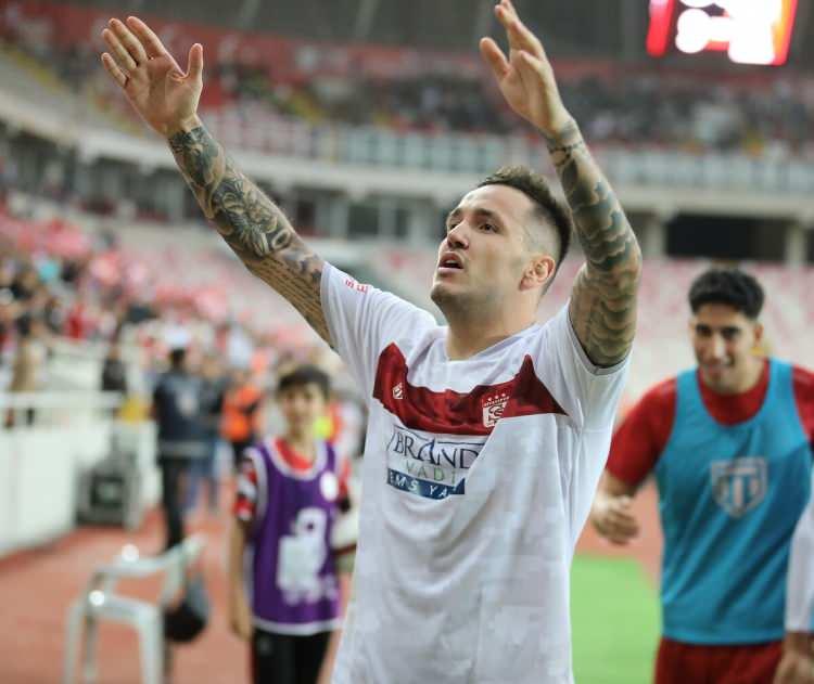 <p>* Rey Manaj - Sivasspor<br />
<br />
* 18 gol</p>
