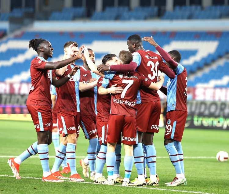 <p>- Trabzonspor / 359</p>
