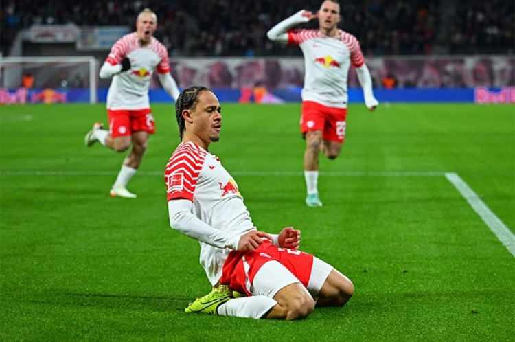 <p>19- Leipzig / Almanya Bundesliga / 212 puan</p>
