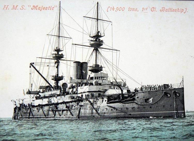 <p>Dawson, bu bölgede gerçekleştirdikleri dalışların sayısının artacağını söyleyerek şı ifadeleri kullandı;</p>
<p><strong>Dünyanın birçok yerinden dalgıçlar gelip Gelibolu’nun derinliklerindeki bu güzellikleri ve tarihi görebilirler. Bu bölgedeki önümüzdeki günlerde daha birçoğuna dalış yapacağız fakat bu yeterli gelmeyecek bundan sonra da tekrar geleceğime enimin. Dalış sırasında yaptığım çekimleri kendi sosyal medyamda paylaşacağım 350 binin üzerinde takipçimin olduğu. Birçok teknik dalgıcın olduğu gruplarda paylaşacağım.</strong></p>
<p> </p>
<p><strong>Bu bölgedeki teknik dalış potansiyelinin tüm dünyaya anlatacağım. Su altında görülebilecek çok batık var. Lütfen bu bölgenin tanıtımı için buraya gelin ve bize yardımcı olun”</strong></p>
