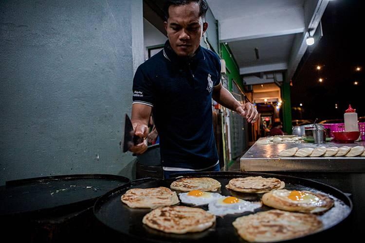 <p>4- Roti Canai - Malezya</p>
