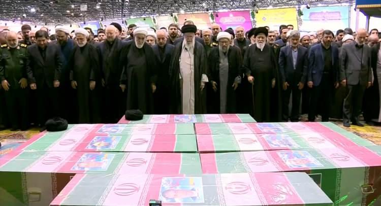 <p>TAHRAN'DAKİ TÖRENDEN GÖRÜNTÜLER</p>