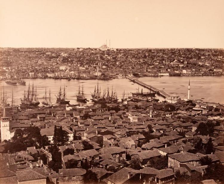 <p><strong>Fatih ilçesinin Galata'dan görünümü</strong></p>
<p> </p>