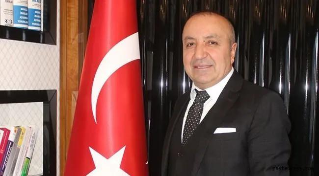<p>AK Parti’nin aday çıkarmayıp MHP adayı Menduh Uzunoğlu'nu desteklediği Pınarbaşı’nda, Cumhur İttifakı yöneticileri vatandaşlara kombi desteği verileceğini, yolların yenileneceğini vadetti.</p>
<p> </p>