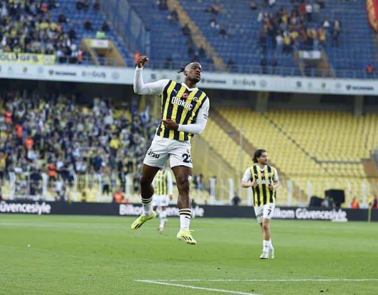 <p>* Michy Batshuayi - Fenerbahçe<br />
<br />
* 12 gol</p>